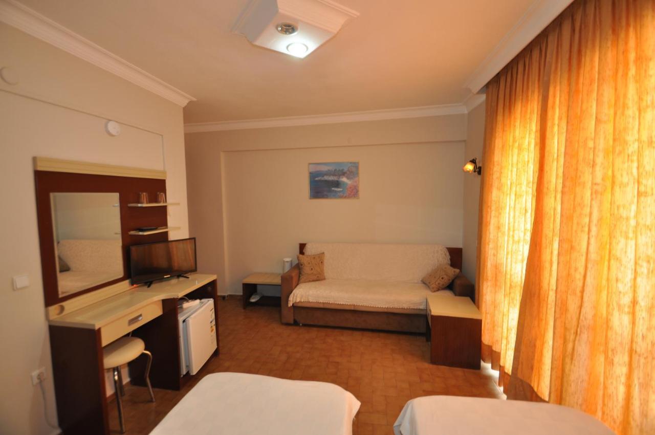 Defne & Zevkim Hotel Marmaris Bagian luar foto