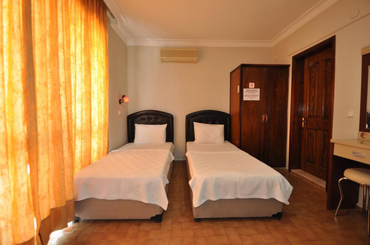 Defne & Zevkim Hotel Marmaris Bagian luar foto