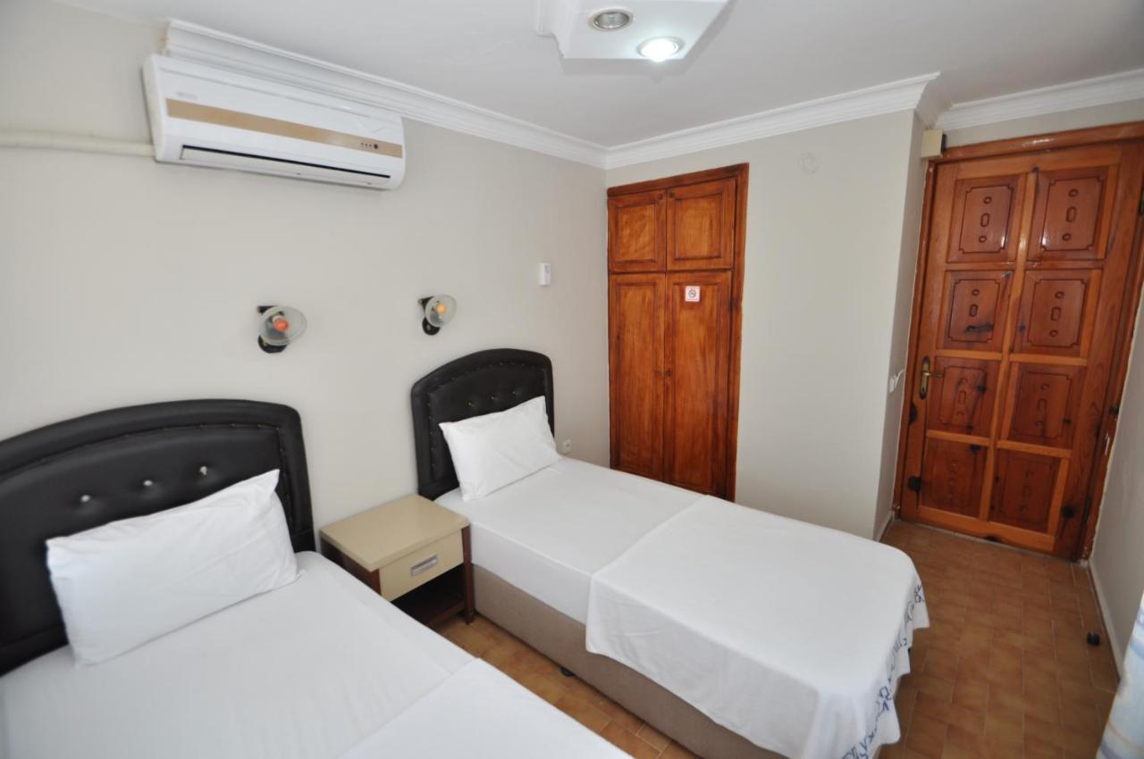 Defne & Zevkim Hotel Marmaris Bagian luar foto