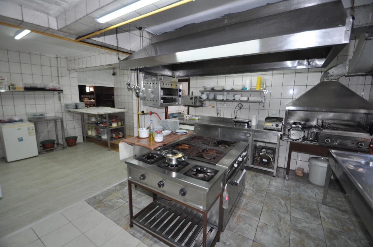 Defne & Zevkim Hotel Marmaris Bagian luar foto