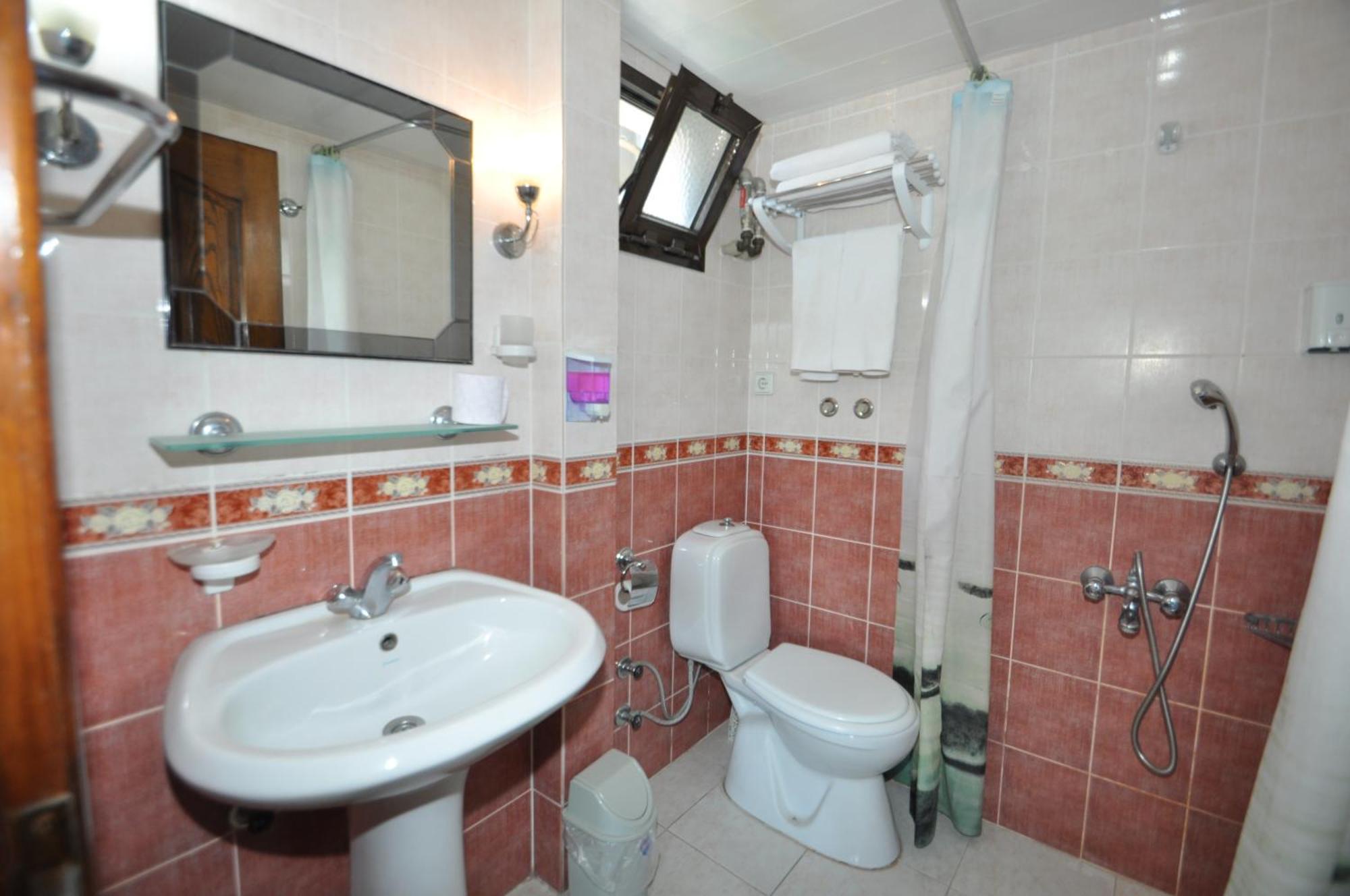 Defne & Zevkim Hotel Marmaris Bagian luar foto